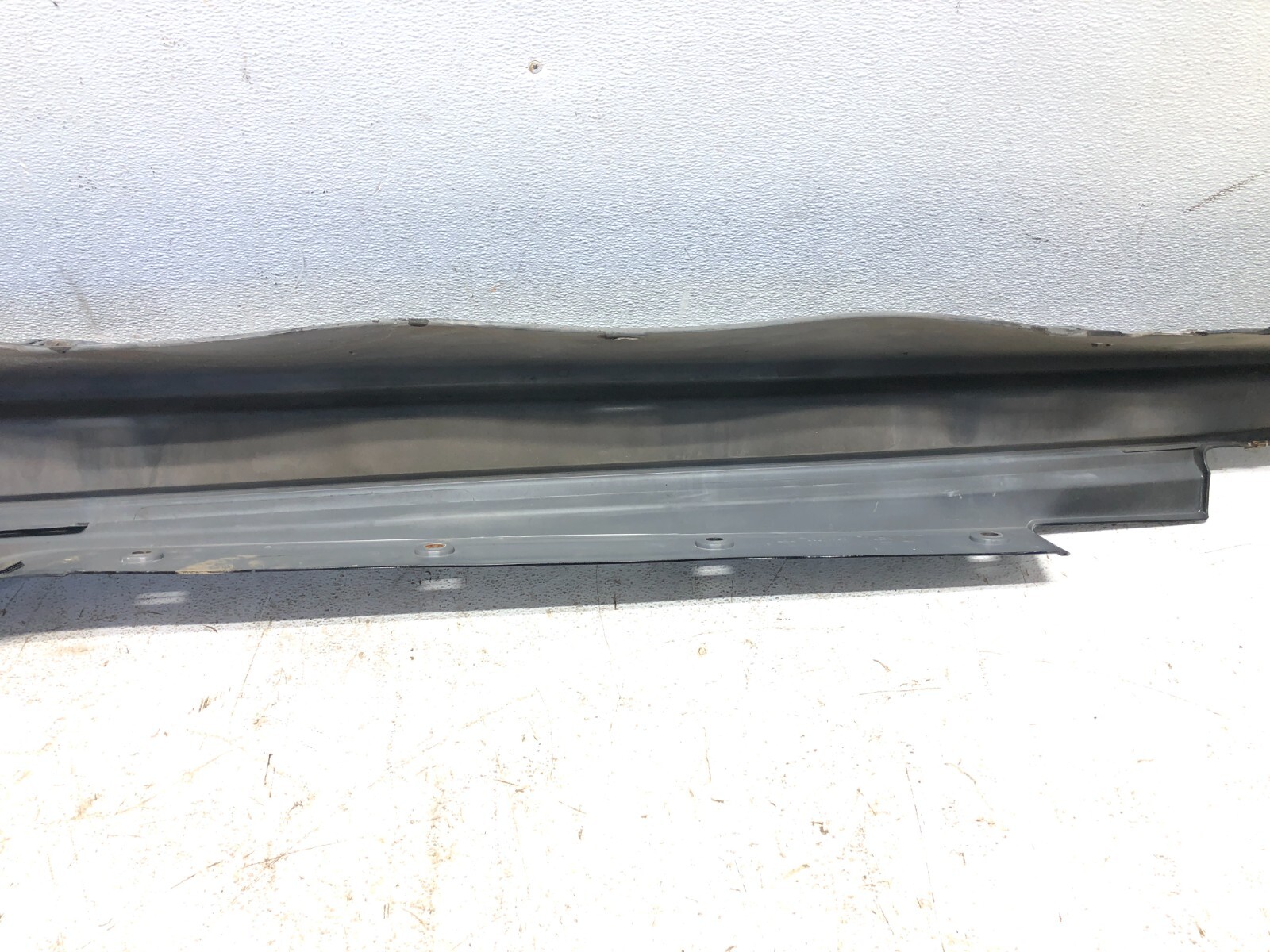 2008-2018 MASERATI GRANTURISMO S M145 RIGHT PASS SIDE SKIRT ROCKER PANEL OEM