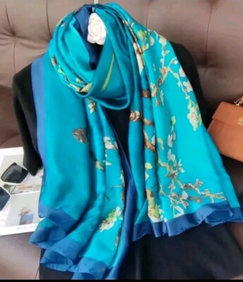 Damen Schal Farbe Hellblau Türkis und Blau Hijab Print Wickelschal
