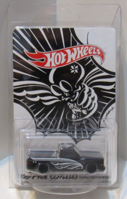 Hot Wheels 2024 Japan Convention '83 Chevy Silverado Chevrolet