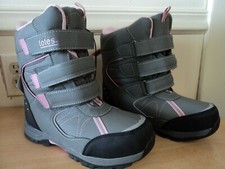 Girls/Toddler TOTES Kids Waterproof Grey/Pink Winter Snow Boots Size 5 Toddler