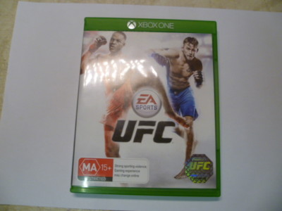Fifa 11, Fifa 13 und Fifa 15 Paket - alle drei in gutem Zustand - 3 Spiele