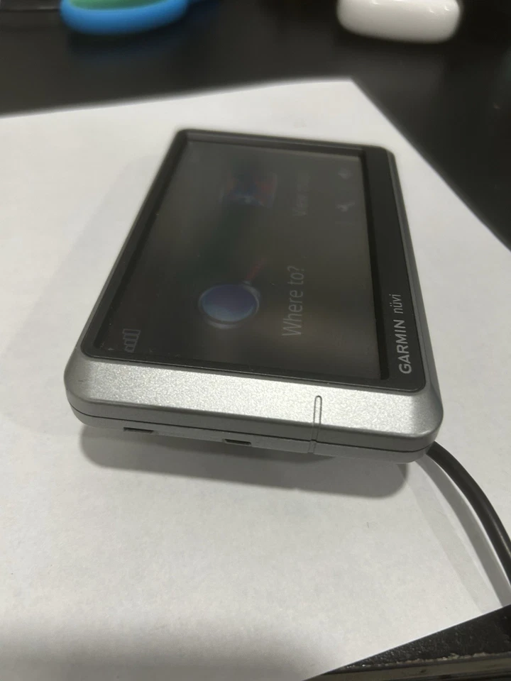 Garmin Nuvi 200W - Imagem 3 de 4