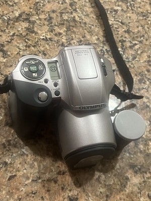 Vintage **Olympus 4x Zoom Digital Camera 28-110mm Lens Silver Retro Y2K Point