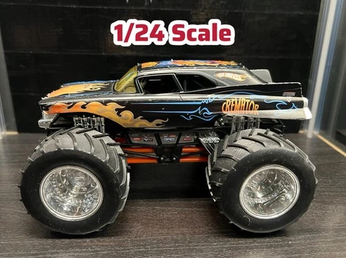 2004 Vintage Mattel Monster Jam 1/24 Cremator Hearse Monster Truck Diecast Car.
