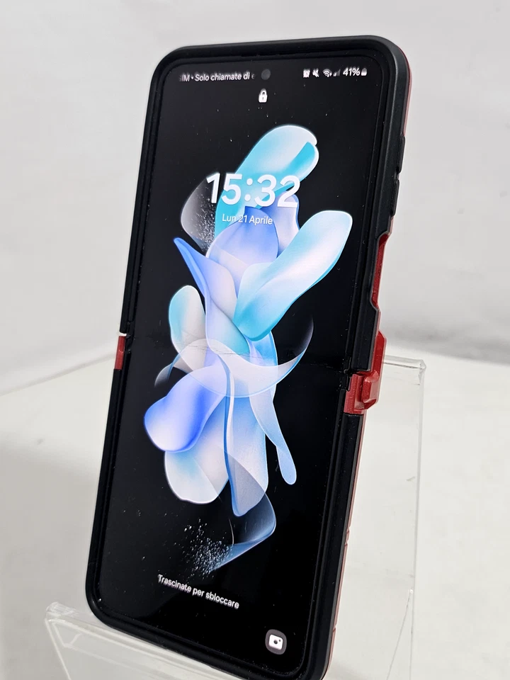 Samsung Galaxy Z Flip4 SM-F721U1 256 GB 3Gb Smartphone (sbloccato) difetto - Immagine 3 di 4