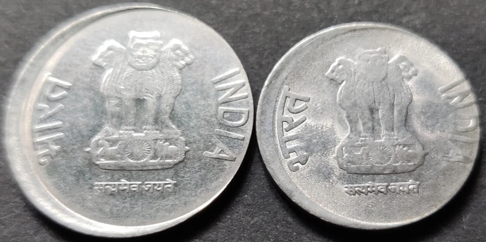 India Set of Rs 2 & 1, Error coins, 2014 & 2015, with *OFF CENTER STRIKES* (D46) - Image 2 of 2