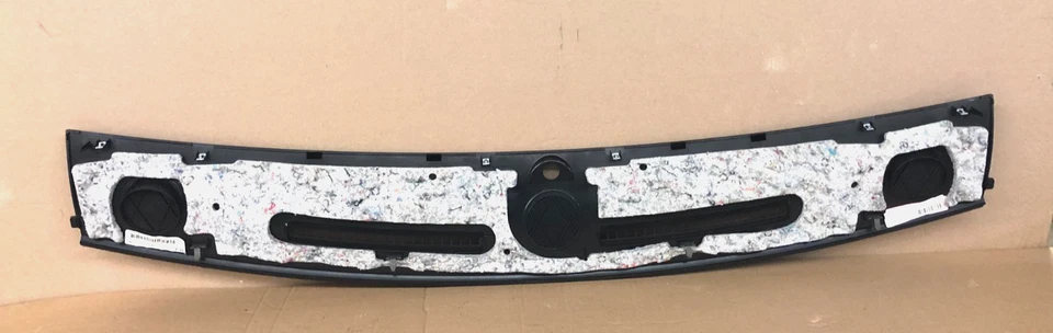 Dodge Caravan 2012 tablero parabrisas descongelación moldura 2012-2018 Chrysler Town Country Foto 3 de 4