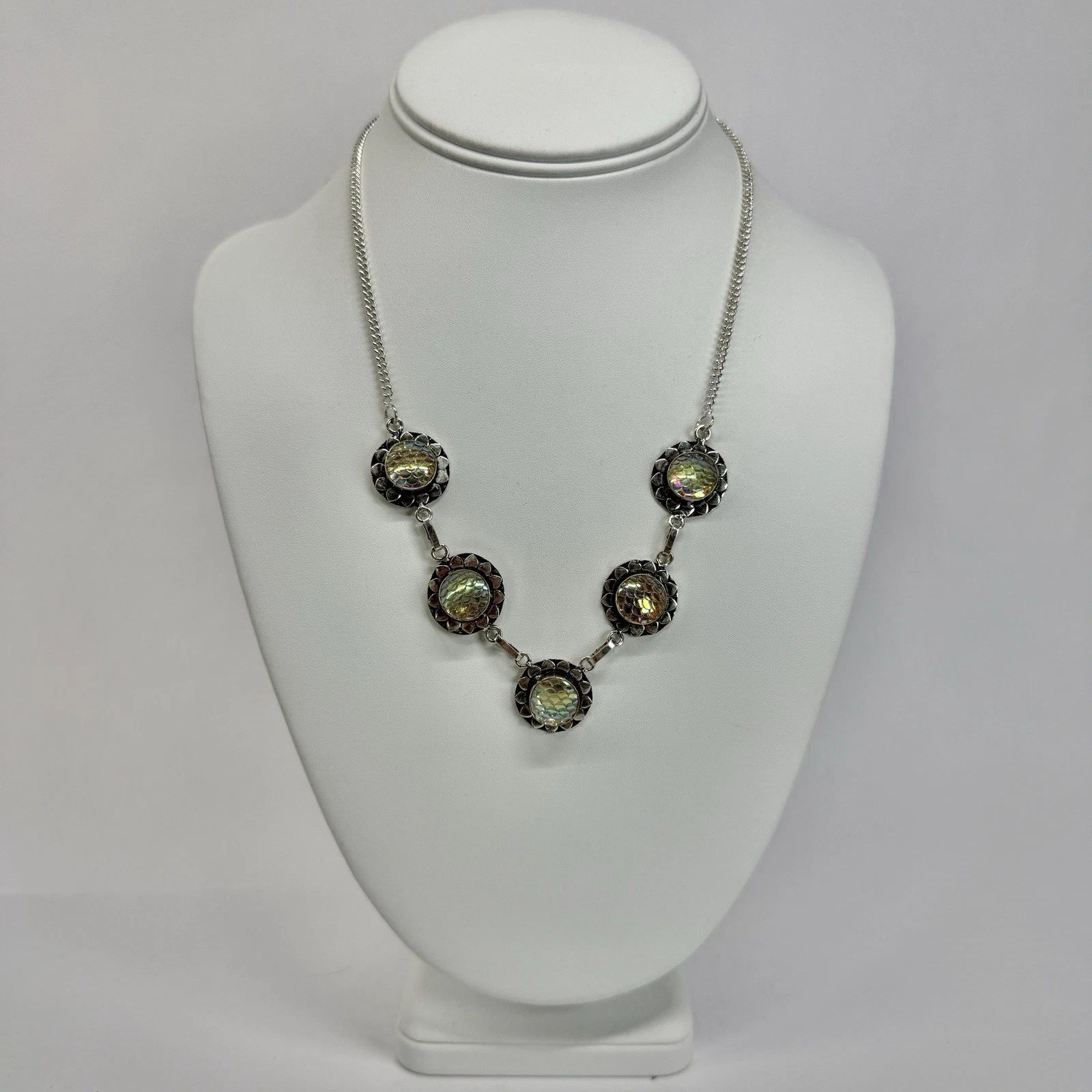 Elegant Iridescent Crystal Bezel 925 Silver Vintage Necklace Jewelry N571