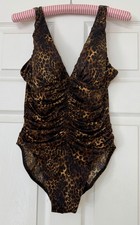 MIRACLESUIT Sz 12 V NECK RUCHED Tummy Control...
