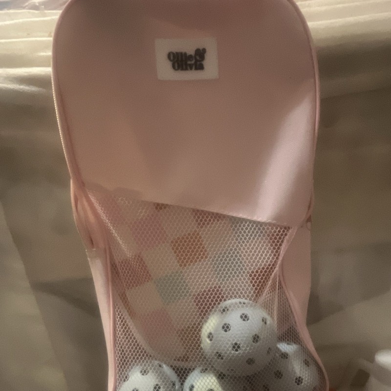 Perforated Plastic Practice Balls with Pink Mesh Carry Bag Pouch