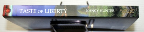 NEW! Nancy Hunter 2008 tp TASTE OF LIBERTY Ellora's Cave Blush paranormal ghost - Foto 3 di 5