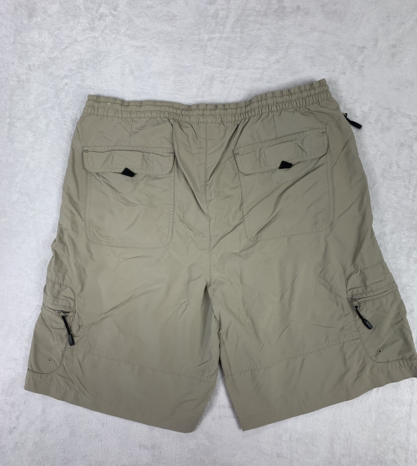Magellan Sportswear Shorts Mens sz L Khaki Tan Cargo W/Mesh Brief 801