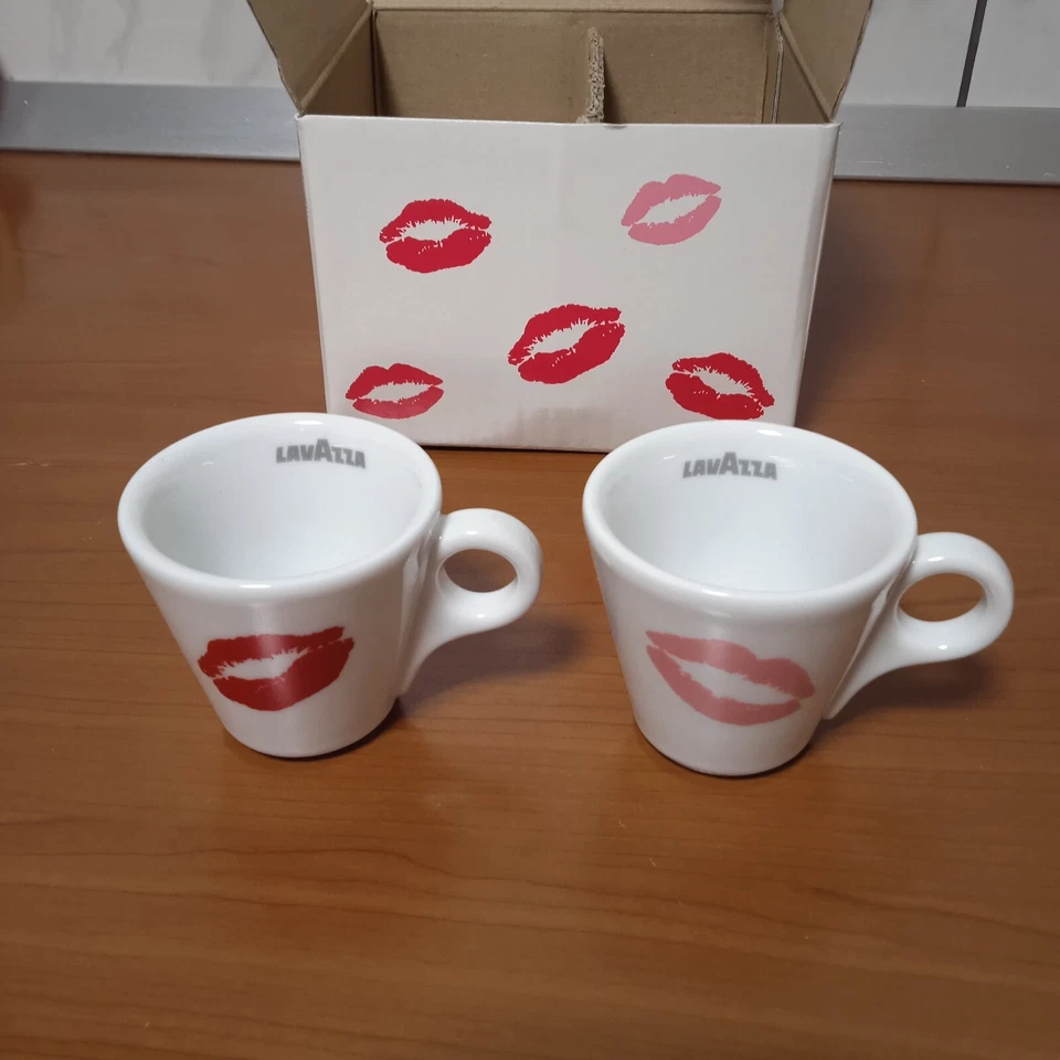 Juego de 2 tazas y platillos espresso Lavazza, edición limitada Kiss Me, Baby! Foto 2 de 4