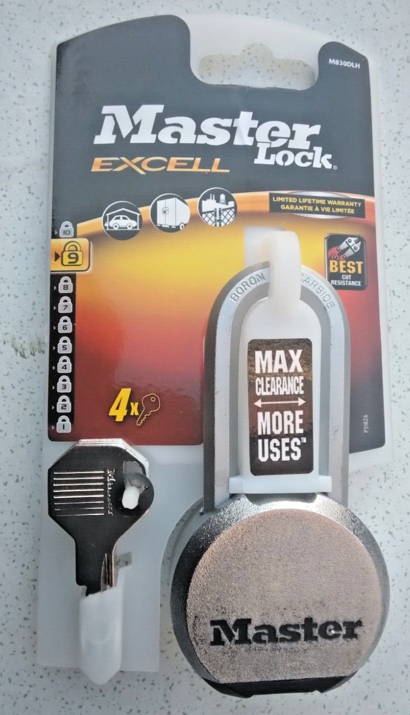 MASTER LOCK 54mm EXCELL SOLID STEEL BODY PADLOCK M830EURDLH SUPPLIED WITH 4 KEYS