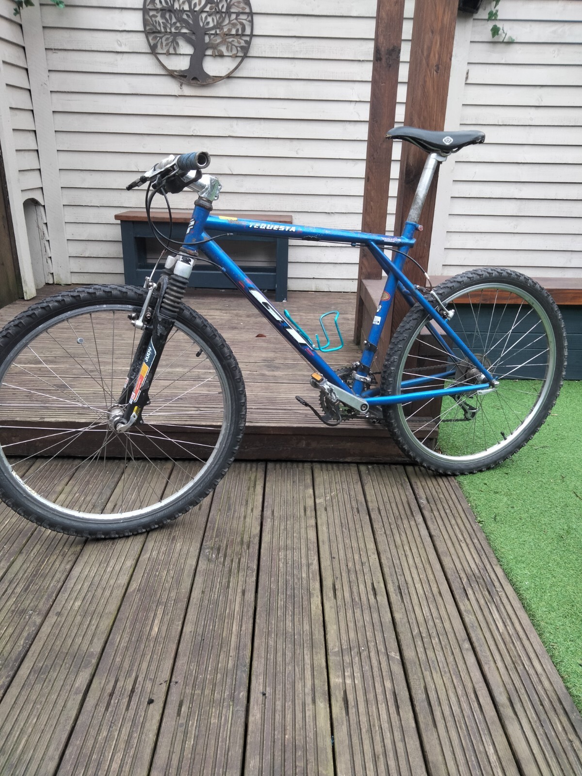 gt tequesta mountain bike