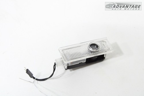2011-2016 BMW 535I F10 FRONT LEFT DRIVER SIDE DOOR PANEL INTERIOR LIGHT LAMP OEM - Picture 2 of 6