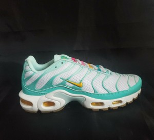 easter air max plus