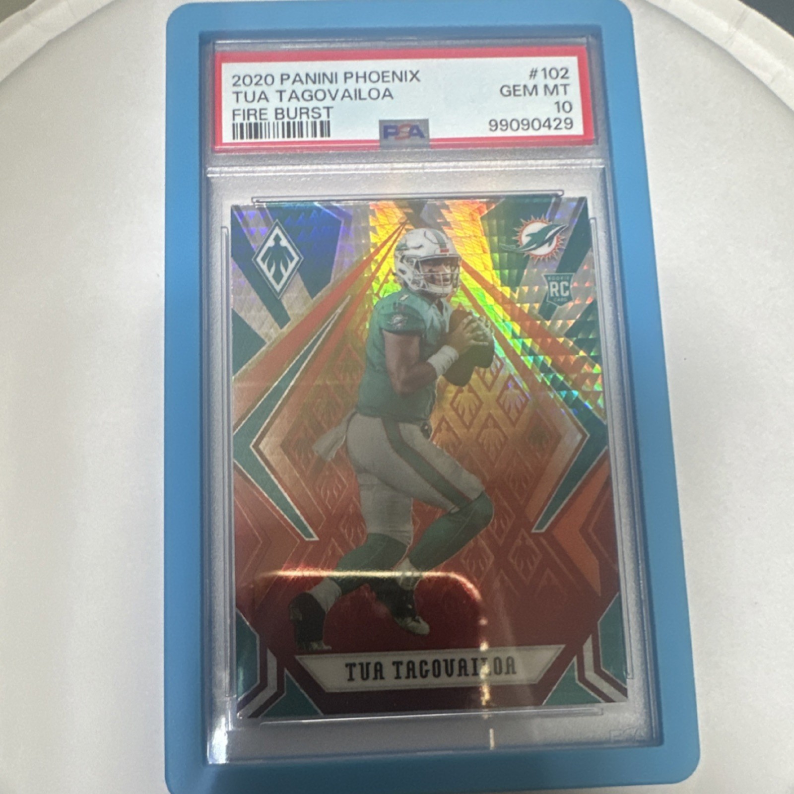2020 Panini Phoenix - Rookies Tua Tagovailoa #102 Fire Burst (RC)
