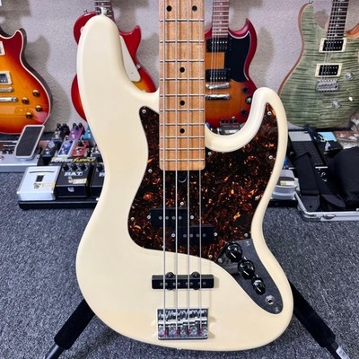 Schecter PJ type base dignified and sigure style? Safe packing!
