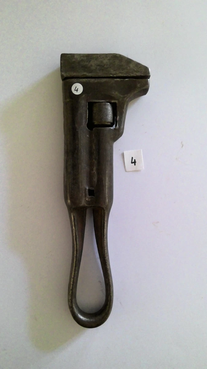 Petite Clé à Molette Ancienne - Outil à Main Vintage 10cm - Acier (Occasion)