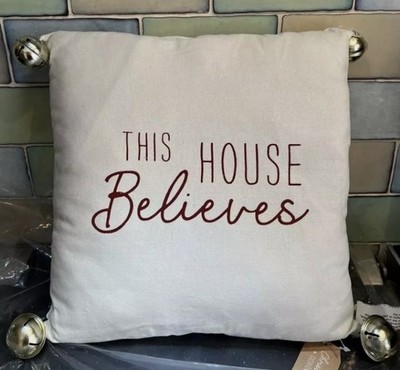 This House Believes in Santa Claus Schlitten Glocken Kissen Kissen Weihnachten Xmas UK