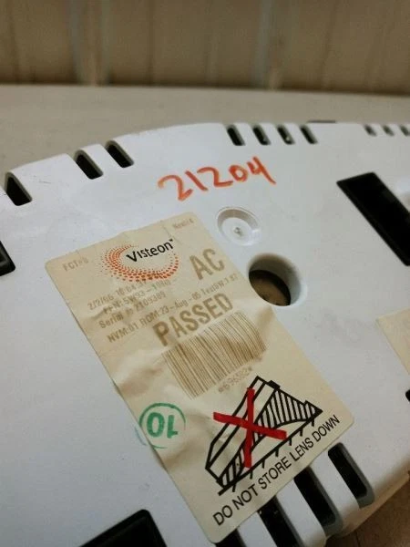 2006 JAGUAR XJ8 SPEEDOMETER INSTRUMENT CLUSTER OEM 5W93-10849-AC - Image 3 of 4