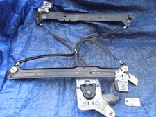 99-07 Cadillac Escalade Chevy passenger rear window regulator motor assembly