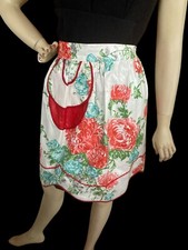 Vintage 1960s Red Chrysanthemums Polished Cotton Half Apron Pocket