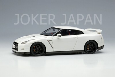 Make Up EIDOLON 1/43 NISSAN GT-R Track edition engineered by nismo