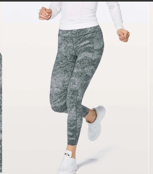 Lululemon Fast Free 7/8 II Nulex Area Ice Gray Size 8 Leggings