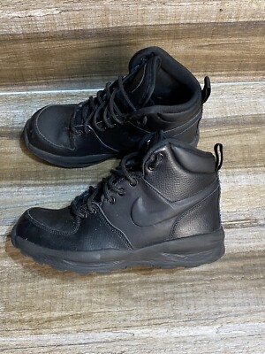 nike manoa boots size 7