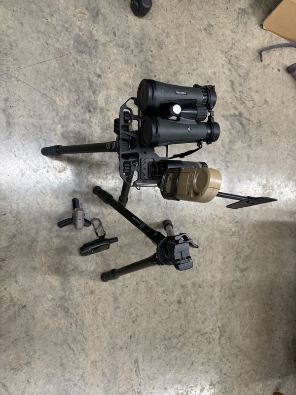 Long Range Shooting Kit Two Vets Tripods Sig kilo LRF Garmin Xero GPS Kestrel