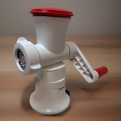 Tupperware Fusion Master Mincer Hand Operated Food and Meat Grinder