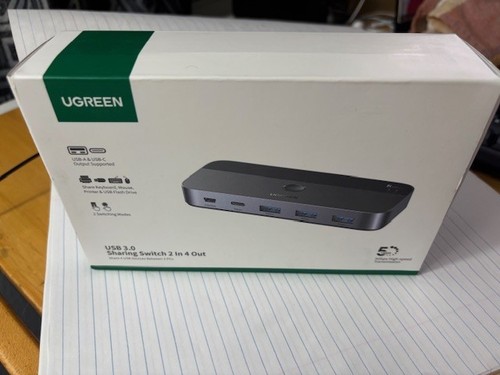 UGREEN USB 3.0 Sharing Switch 2 In 4 Out  - Bild 3 von 3