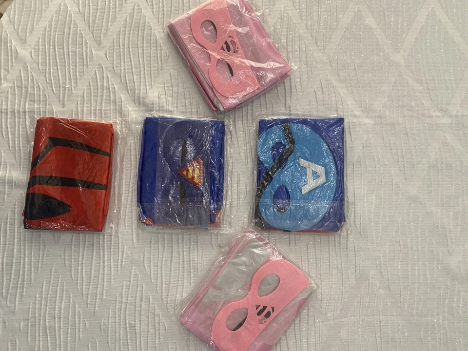 4 Superhero Costumes for Kids Super Hero Cape and Mask Ages 5-8 Girls+Boys New - Image 3 of 4