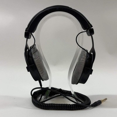 Beyerdynamic DT 990 Pro Open-Back Studio Headphones Black 459038