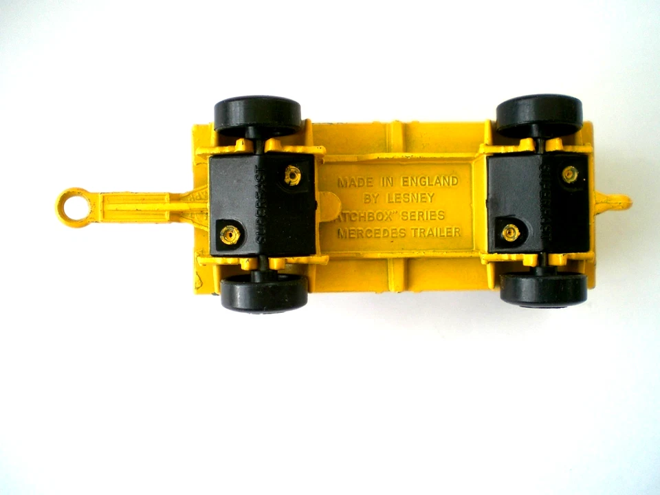 MATCHBOX * # 2 * MERCEDES TRAILER * BIG TOP CIRCUS * ENGLAND * OHNE OVP - Bild 3 von 3