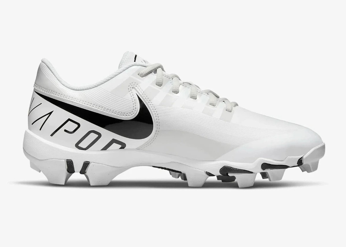 Nike Vapor Edge Shark Football Cleats Size 11.5 White/Black/Grey DQ5114-100 NEW Nike Vapor Edge Shark 2 Football Cleat - Kids main image 4