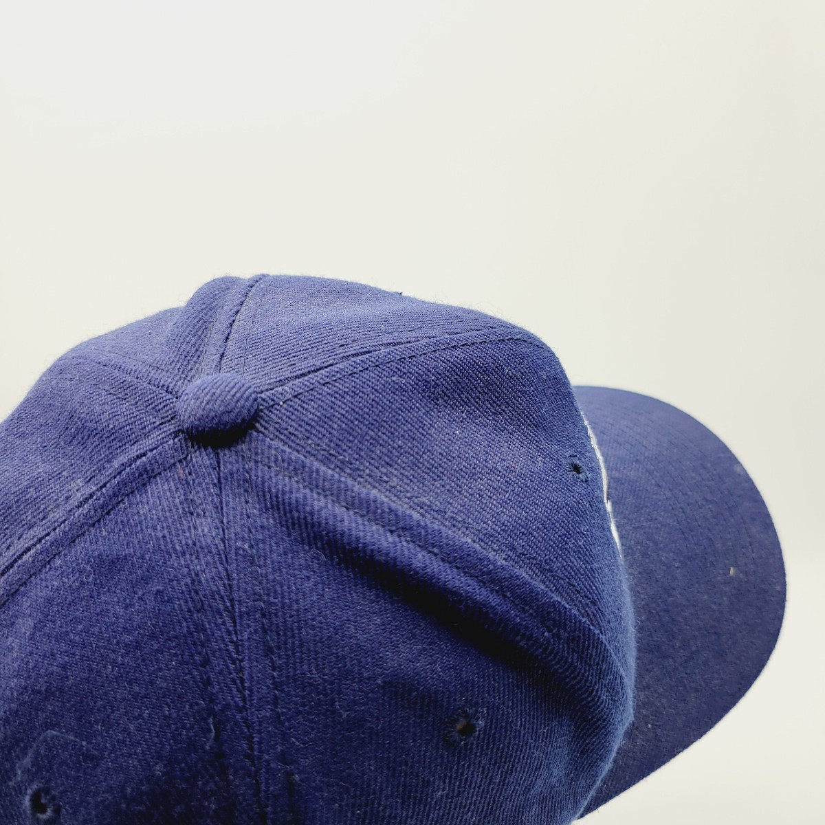 Vintage 90s No Fear Embroidered Logo Navy Blue Snapback Hat Cap