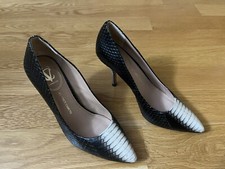 Vince Camuto Signature Women’s 3” Heel Shoes Vero Cuoio  Size 8.5 M 38.5