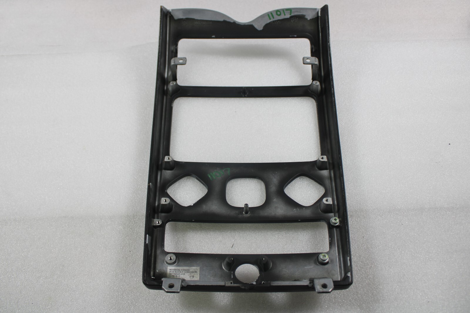 Maserati Quattroporte, Dash Radio Bezel, Black, Scratched, Used, P/N 981336680