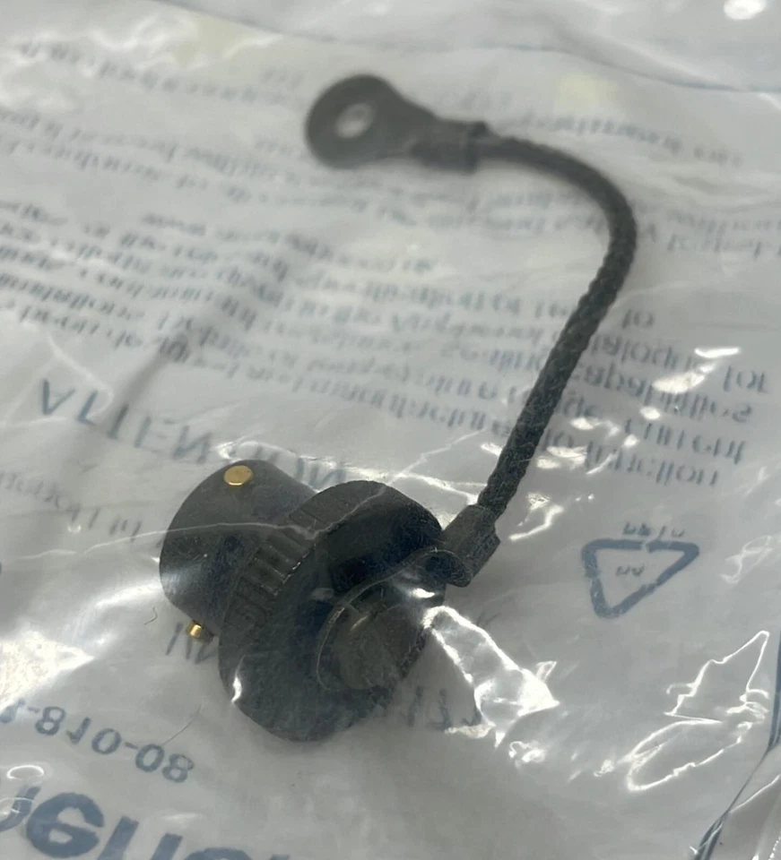 [LOT OF 6] NEW SEALED - Amphenol 62GB-810-08 SOCKET DUST CAP Zinc Cobalt Size 8 - Image 4 of 4