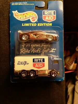 Hot Wheels 98 Limited Edition RITE AID Highway Hauler & RED RACER New n Box H248