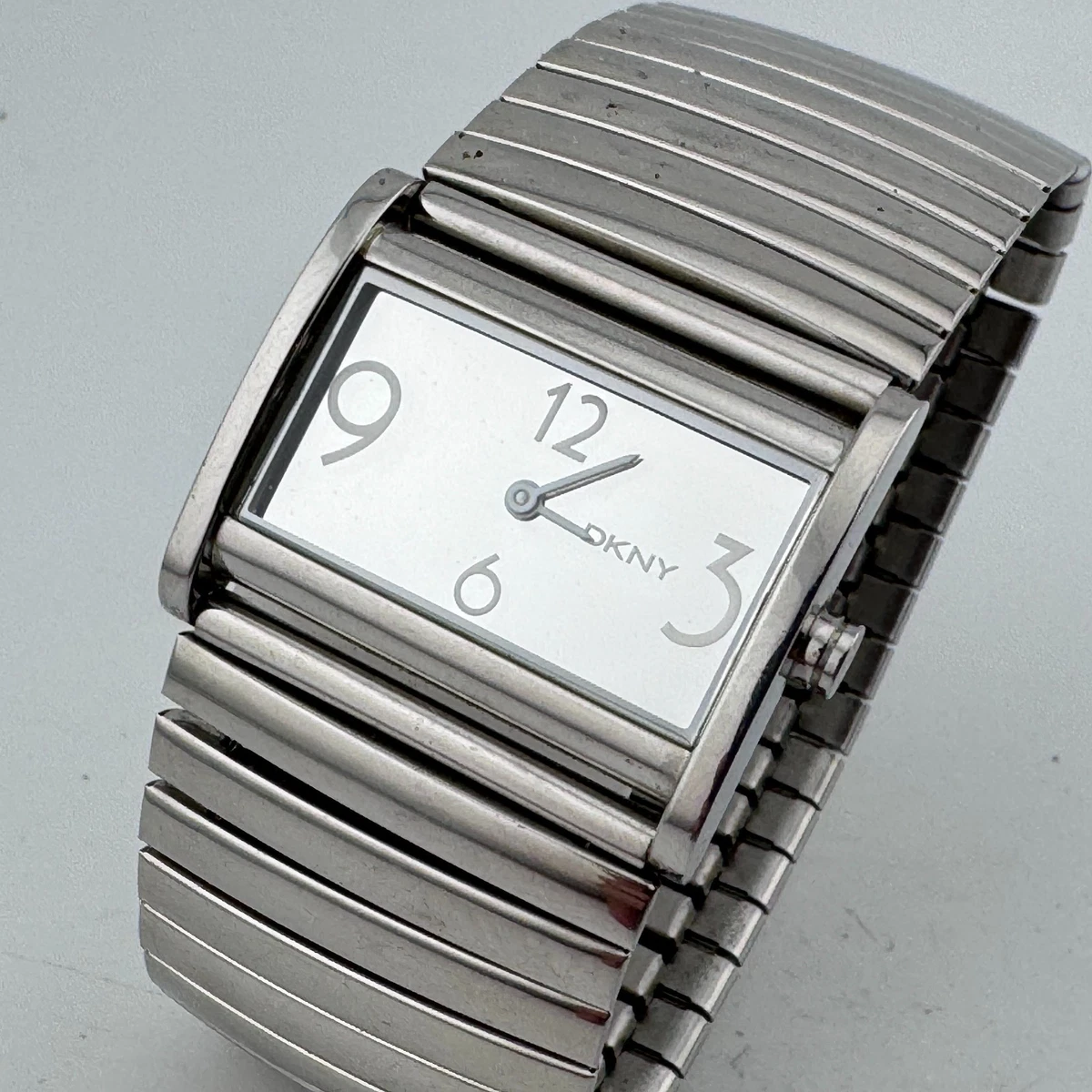 DKNY Women 50 m (5 ATM) Water Resistance Wristwatches for  display picture 2