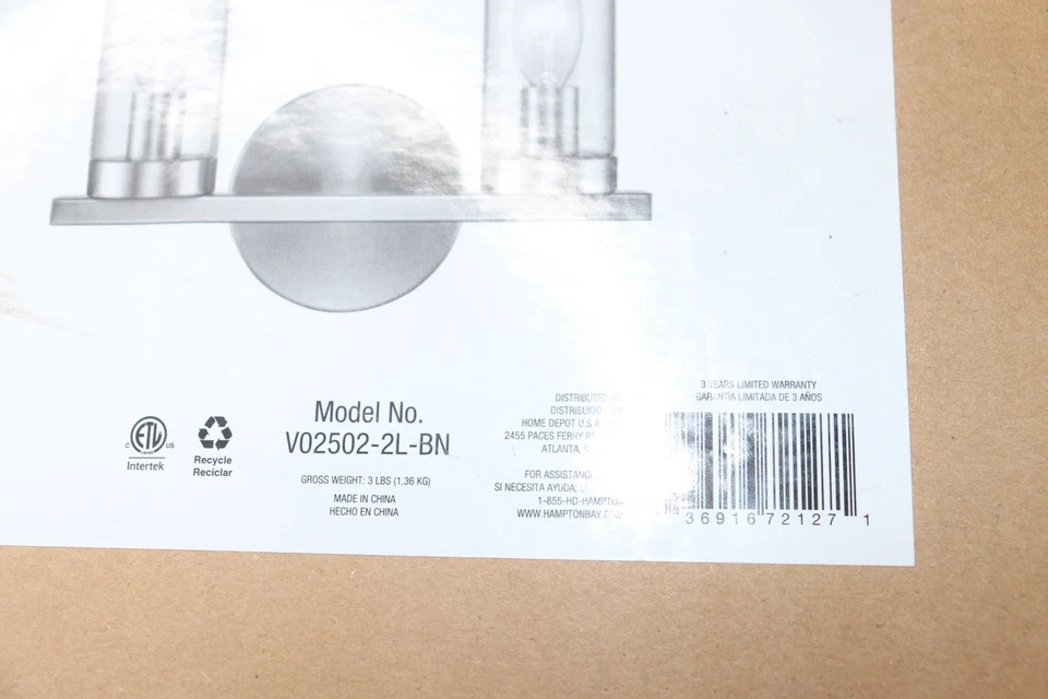 Luminária de banheiro Hampton Bay 2 luzes 10,5" - Imagem 4 de 4