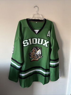 #ad Men’s University Of North Dakota Fighting Sioux Toews #9 Jersey Sz XL Green $160.00