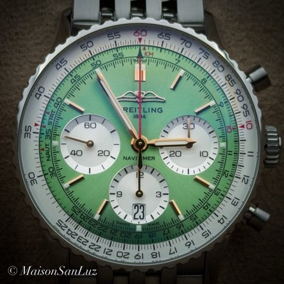Breitling Navitimer B01 Chronograph Date Sunburst Green Dial Steel Bracelet 41mm