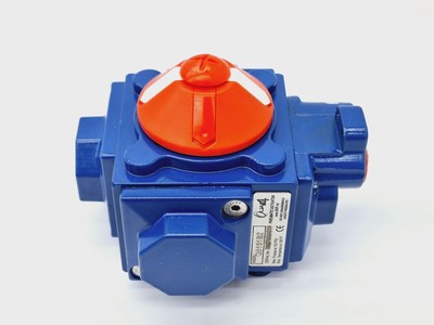 SVF QUAD4 QS151B2 PNEUMATIC VALVE ACTUATOR 120PSI QUARTER TURN 180°F