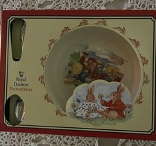 NEW ROYAL DOULTON Bunnykins Nursery Set Baby Plate And Spoon