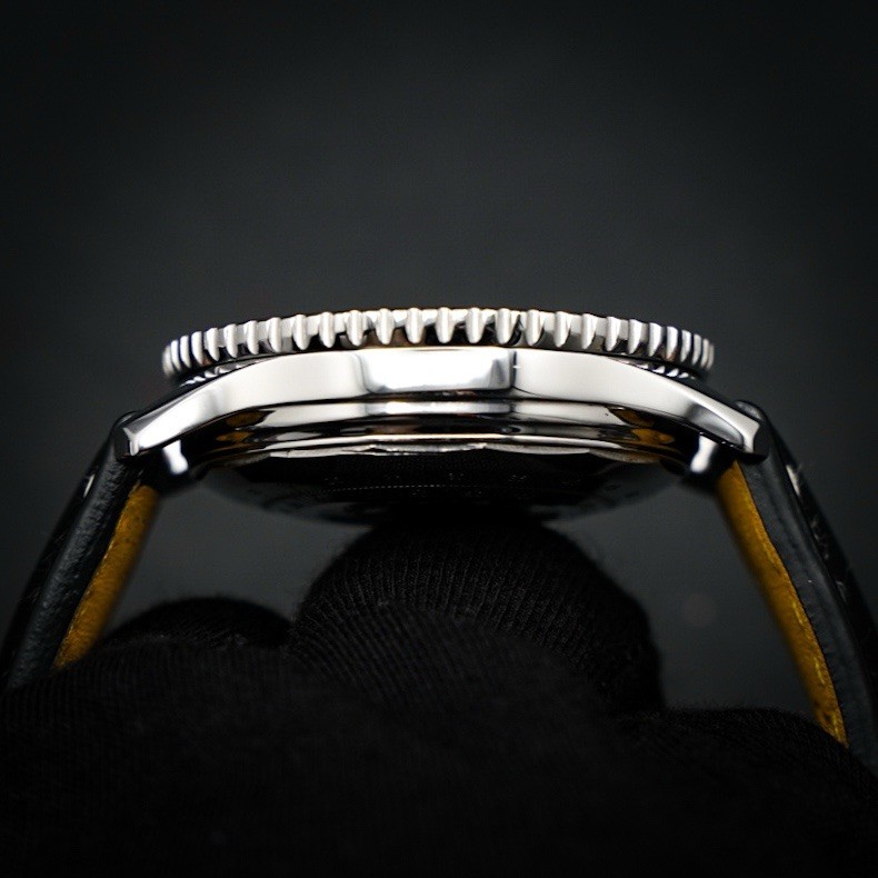 Breitling Navitimer A13022 - image 5